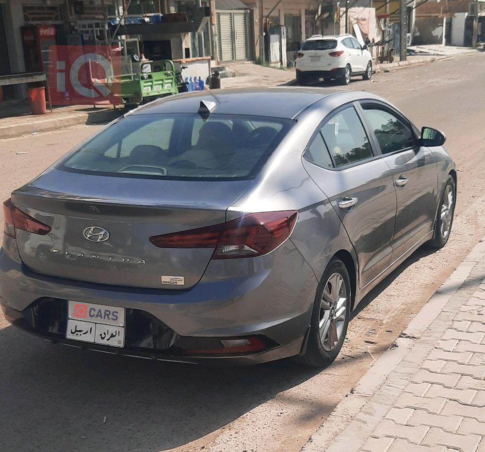 هيونداي النترا